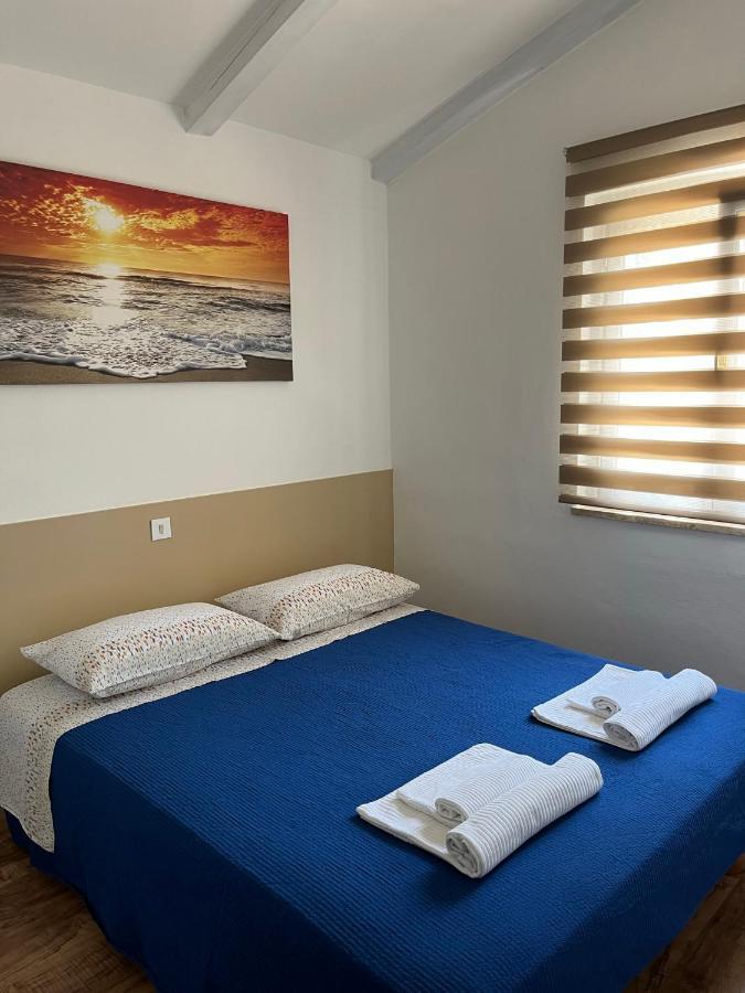 Holiday Home Rosa Gedići Exterior foto